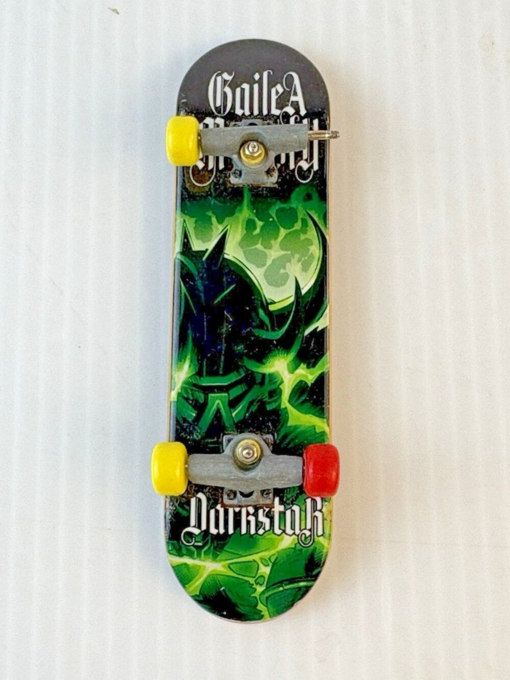Tech Deck Skateboard 96mm Darkstar Green Reaper Classic Skull 3 Wheels VTG HTF